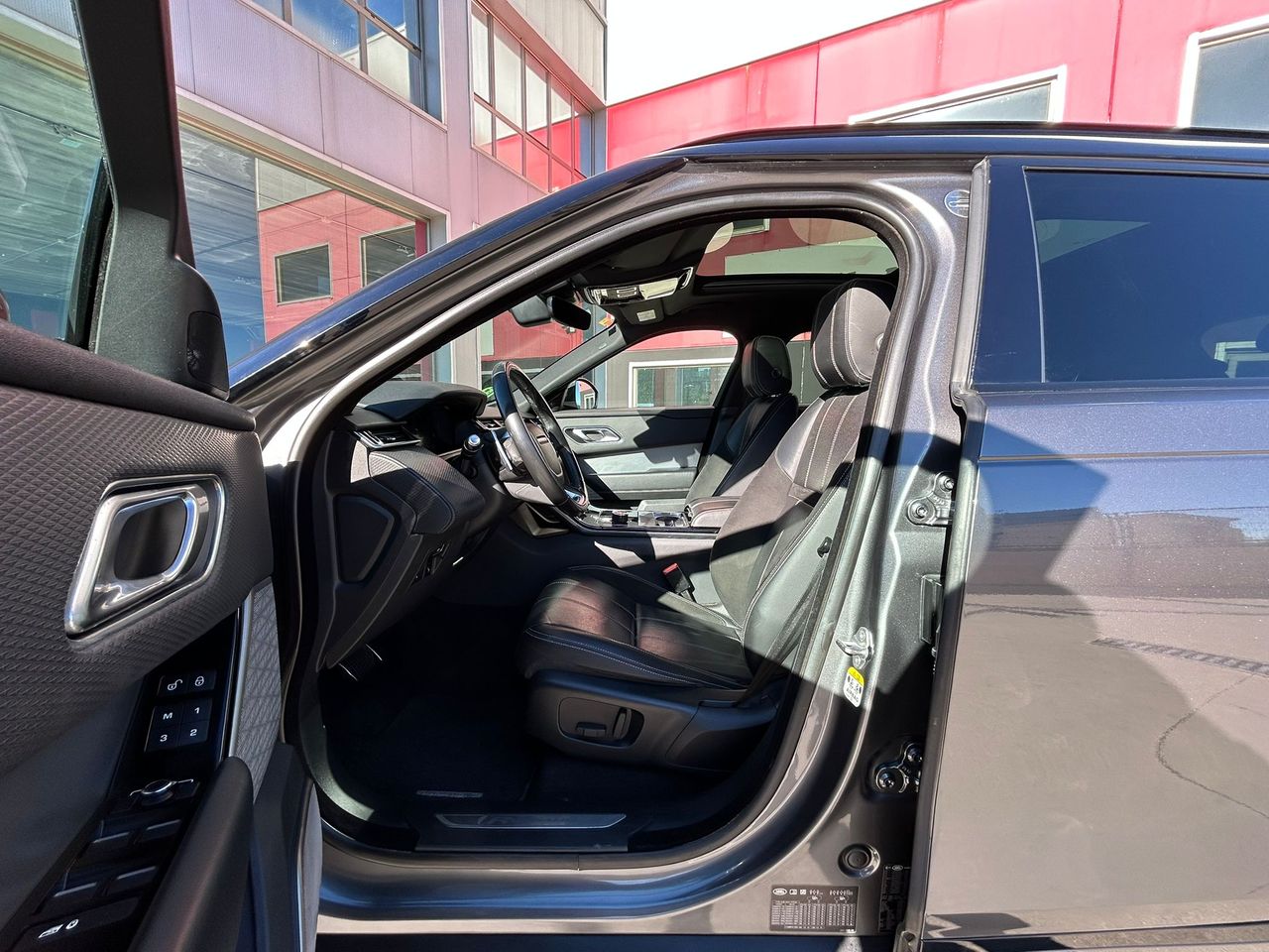 Land-Rover Range Rover Velar 2.0 D240 177kW R-Dynamic 4WD Auto - Foto 2