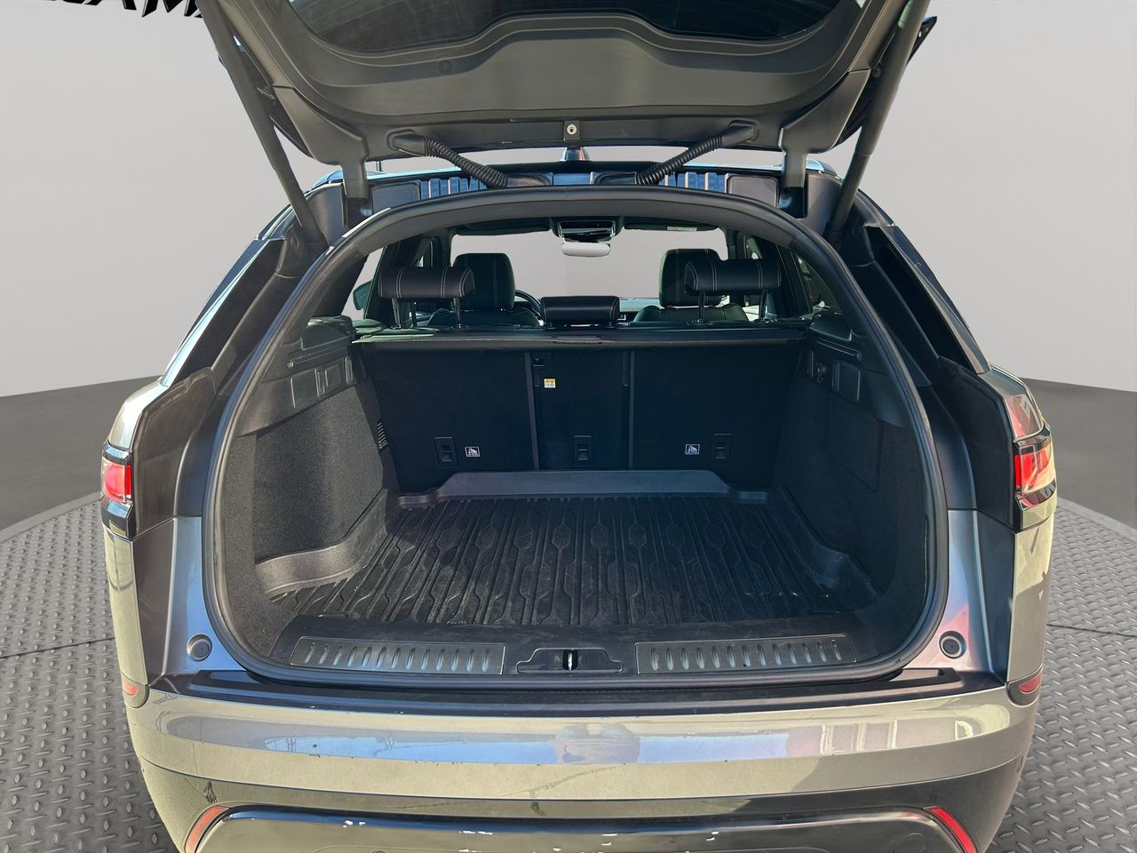 Land-Rover Range Rover Velar 2.0 D240 177kW R-Dynamic 4WD Auto - Foto 2