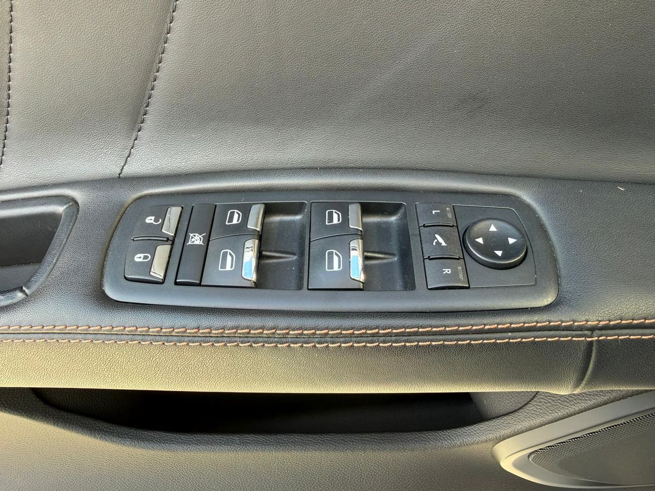 Maserati Ghibli Gransport V6 350 HP RWD - Foto 2