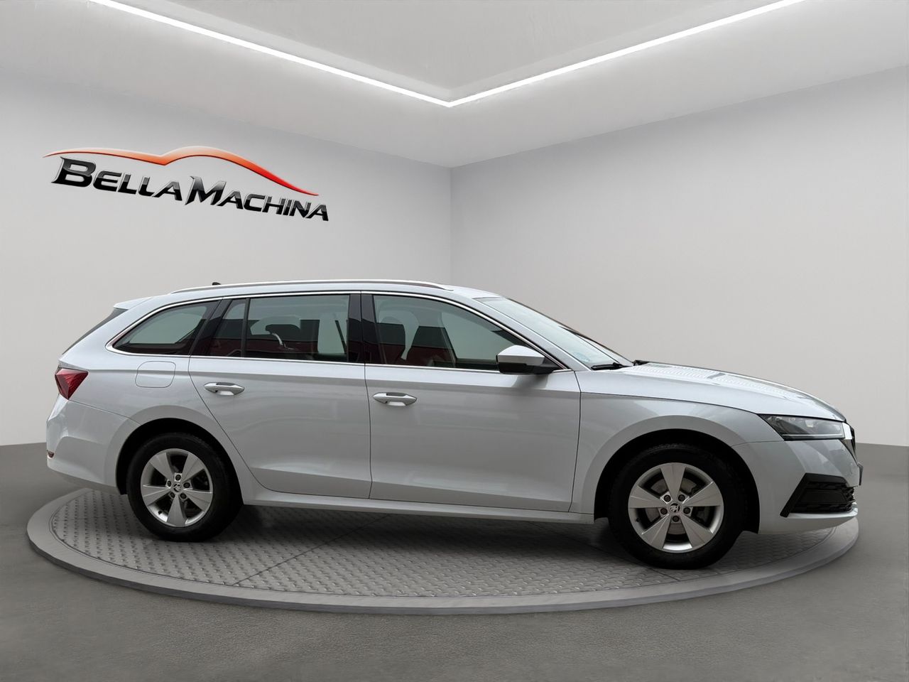 Skoda Octavia Combi 1.0 TSI 81kW(110CV) DSG mHEV Ambi. - Foto 2