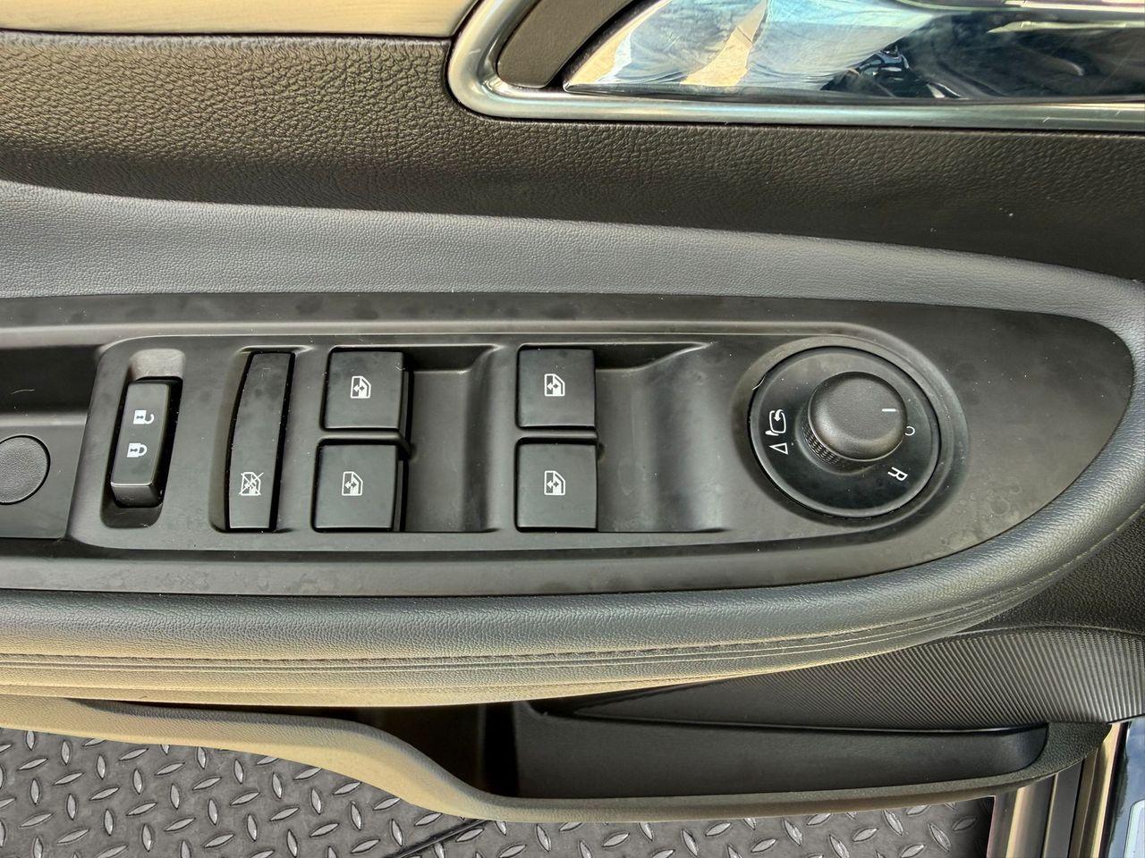 Opel Mokka 1.6 CDTi 4X2 S&S Selective - Foto 2