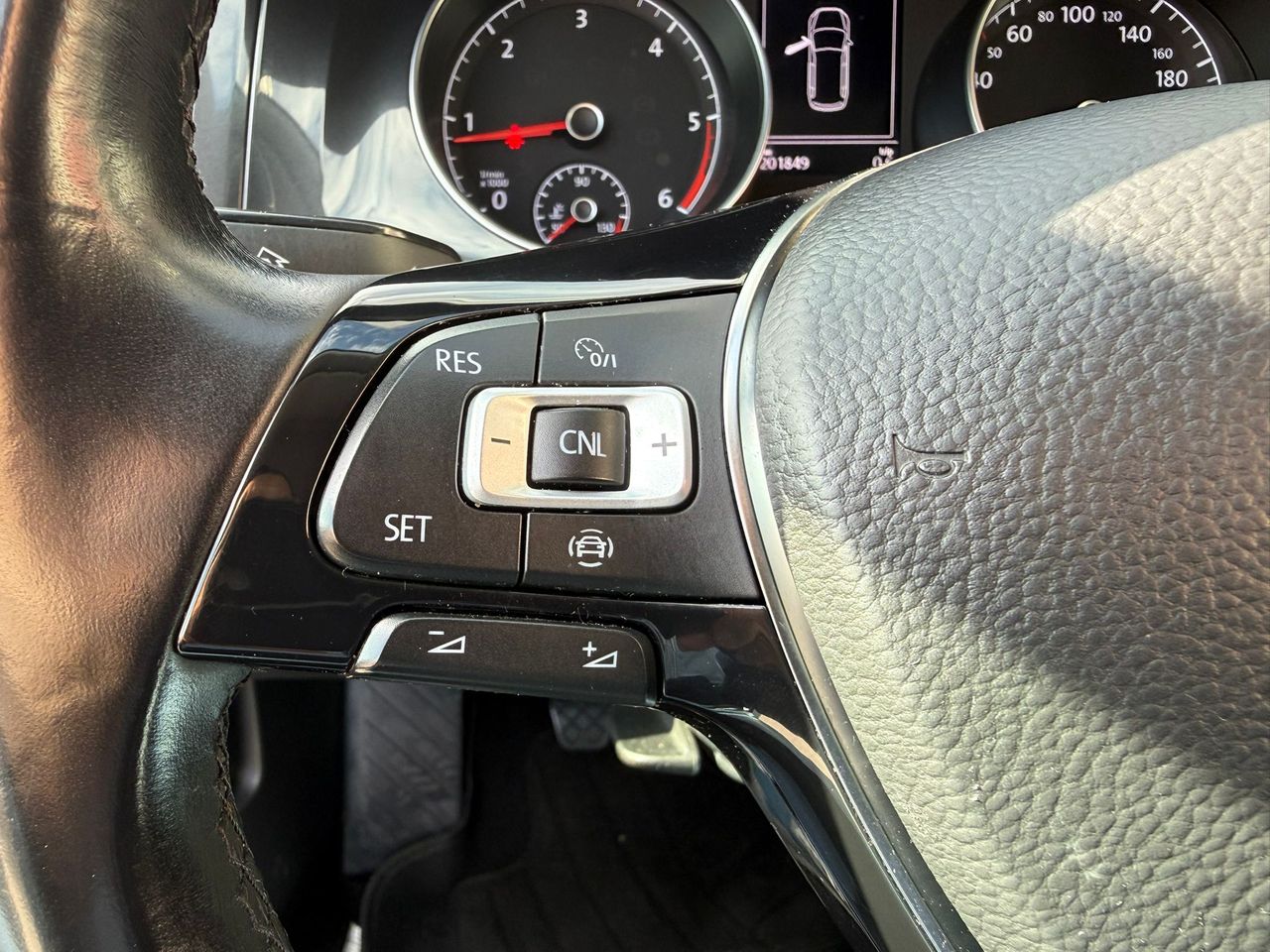Volkswagen Golf Business 1.6 TDI 85kW (115CV) Variant - Foto 2