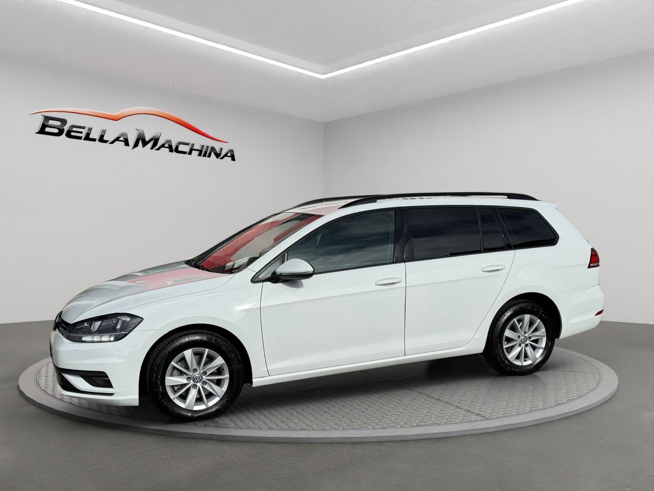 Volkswagen Golf Business 1.6 TDI 85kW (115CV) Variant - Foto 2