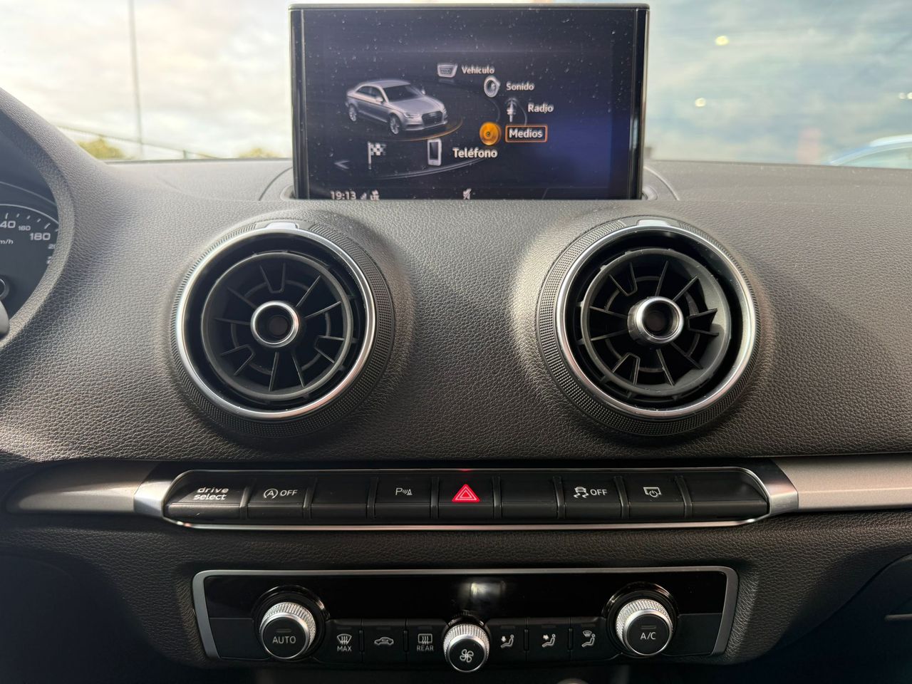 Audi A3 Sedan 35 TDI 110kW (150CV) S tronic - Foto 2