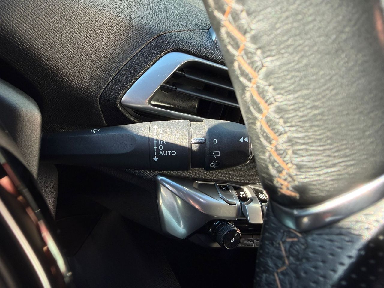 Peugeot 5008 GT-Line 1.2L PureTech 96kW (130CV) S&S - Foto 2