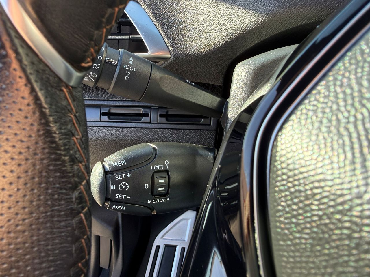 Peugeot 5008 GT-Line 1.2L PureTech 96kW (130CV) S&S - Foto 2