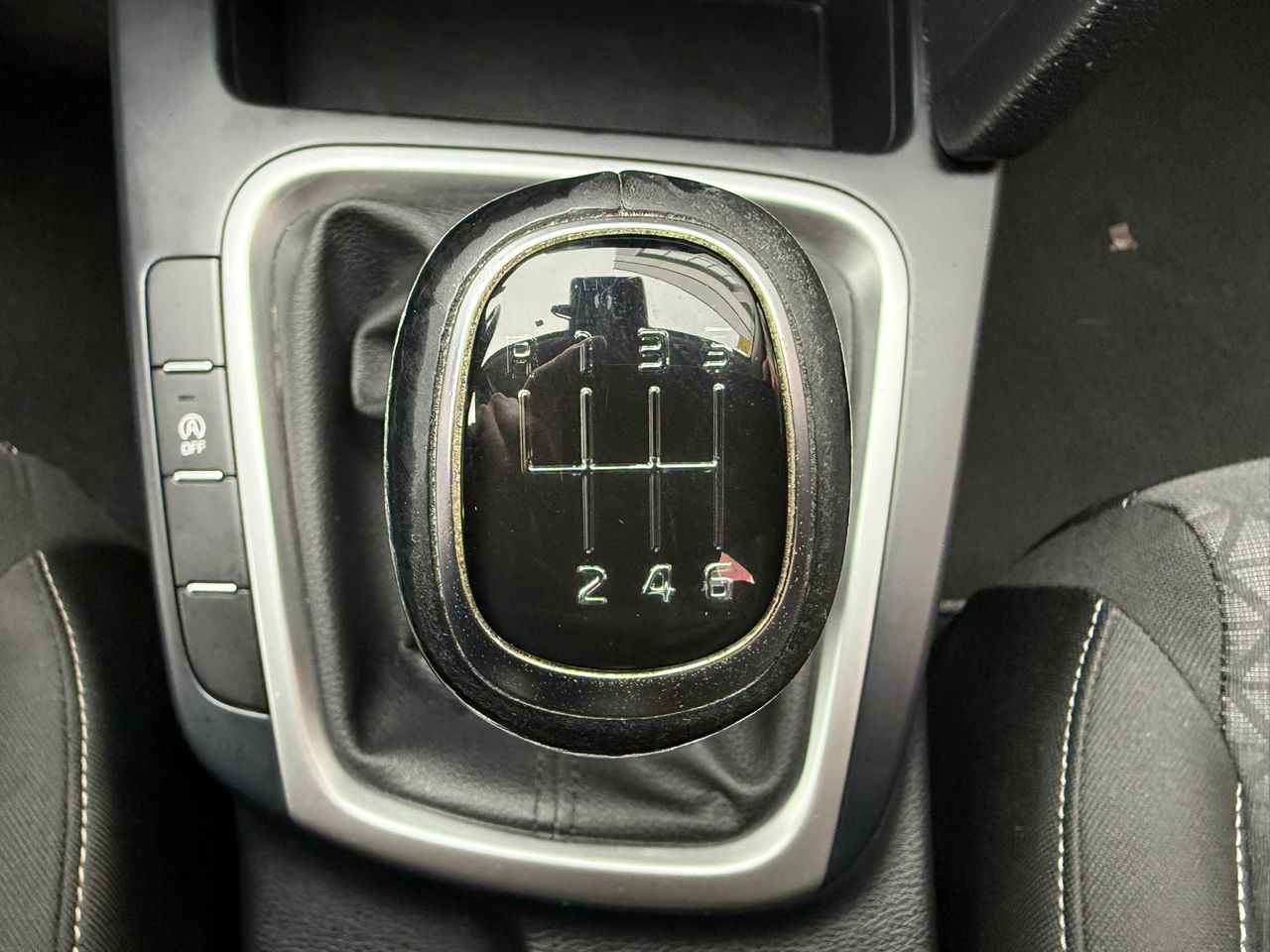 Kia Ceed 1.6 CRDi 100kW (136CV) Drive - Foto 2