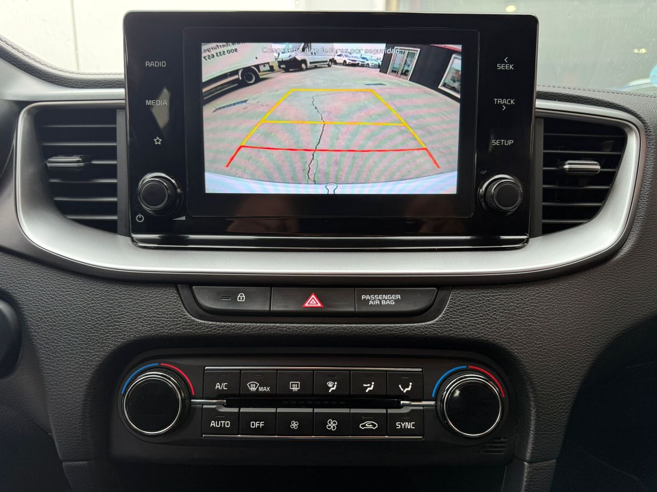 Kia Ceed 1.6 CRDi 100kW (136CV) Drive - Foto 2