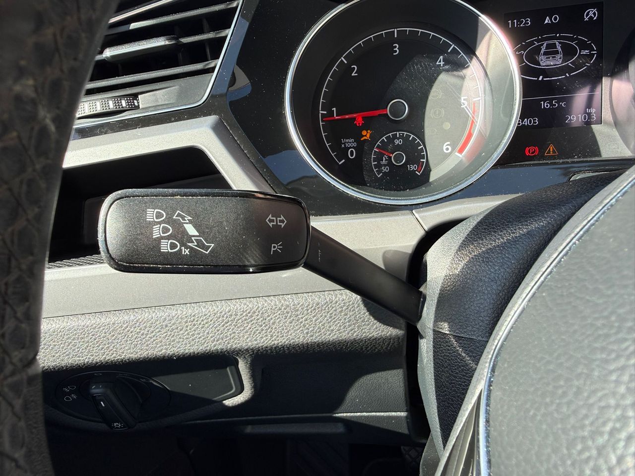 Volkswagen Touran Business 1.6 TDI 85kW (115CV) - Foto 2