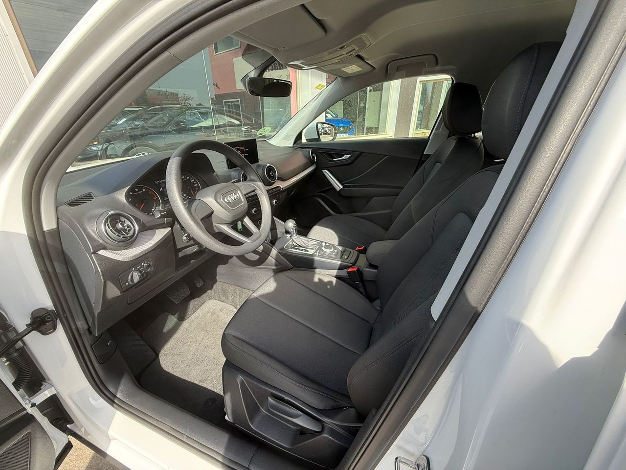 Audi Q2 35 TFSI 110kW (150CV) S tronic - Foto 2