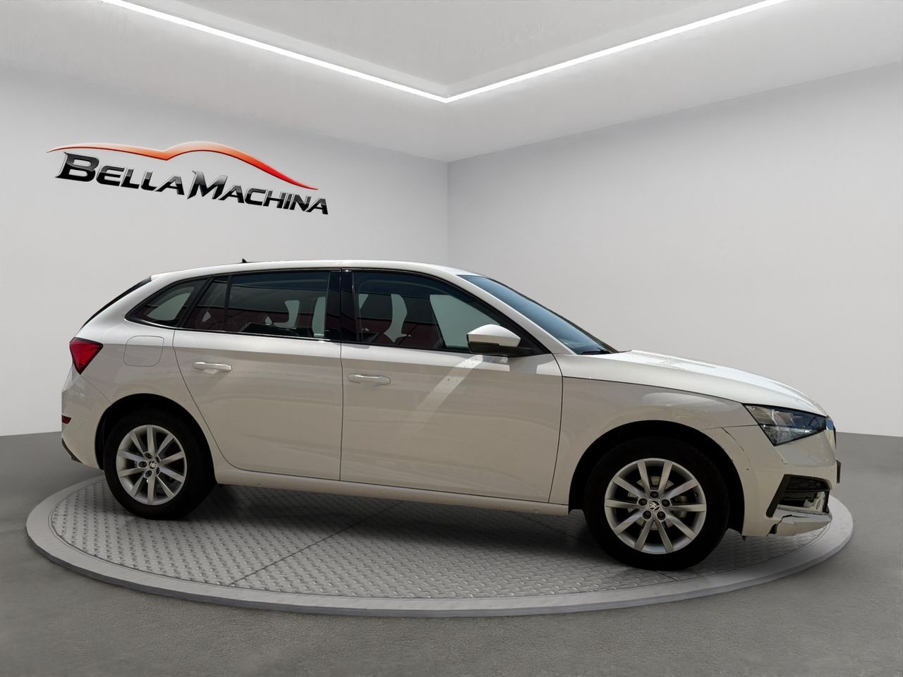 Skoda Scala 1.0 TSI 70 KW (95 CV) Ambition - Foto 2