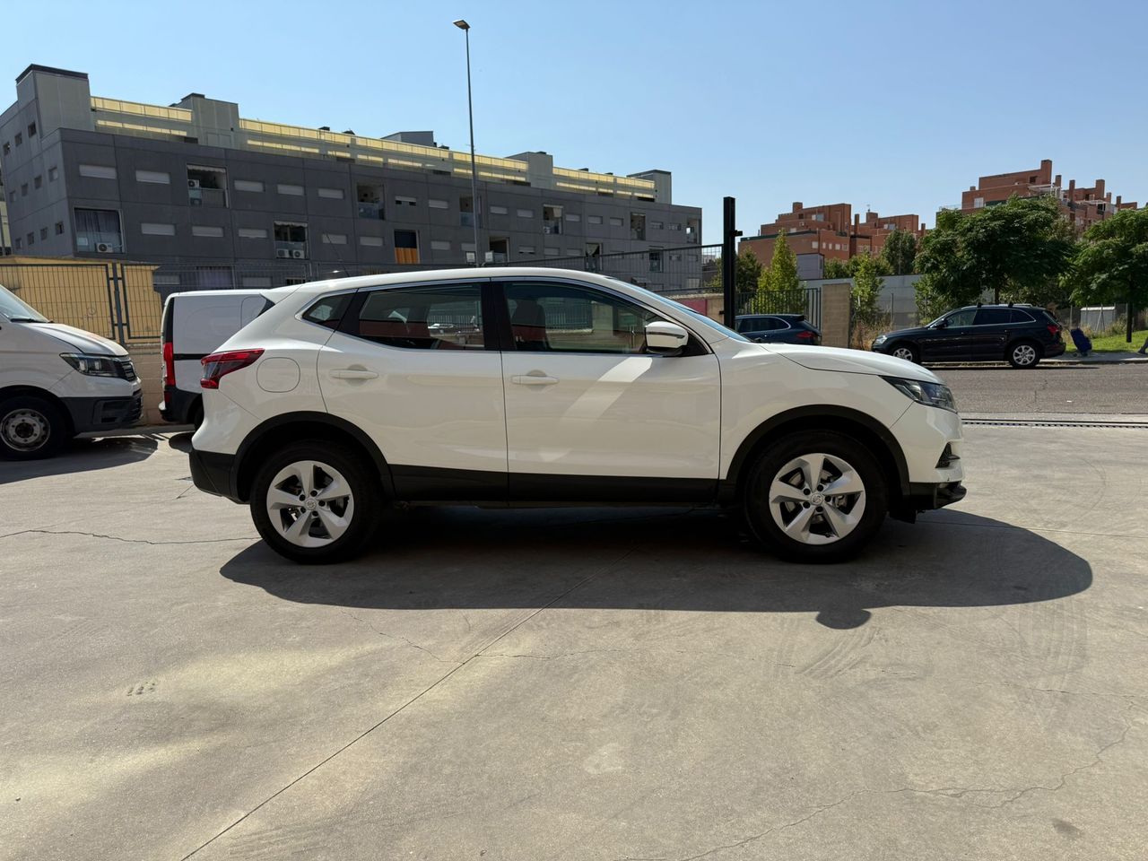 Nissan Qashqai dCi 85 kW (115 CV) E6D ACENTA - Foto 2