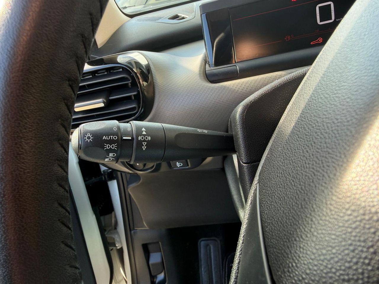 Citroën C4 Cactus PureTech 81KW (110CV) S&S Feel - Foto 2