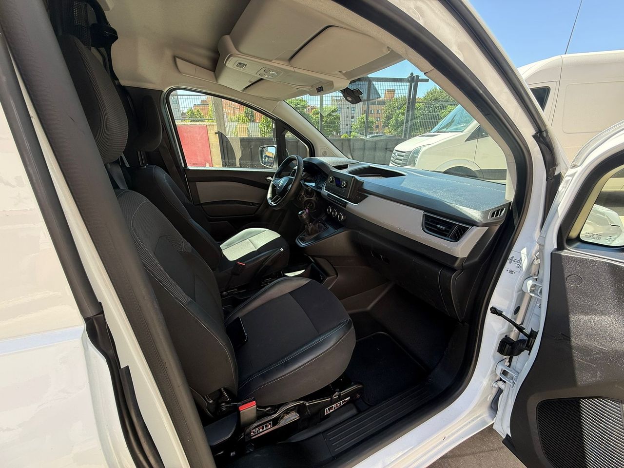 Renault Kangoo ABRETE SESAMO - Foto 2