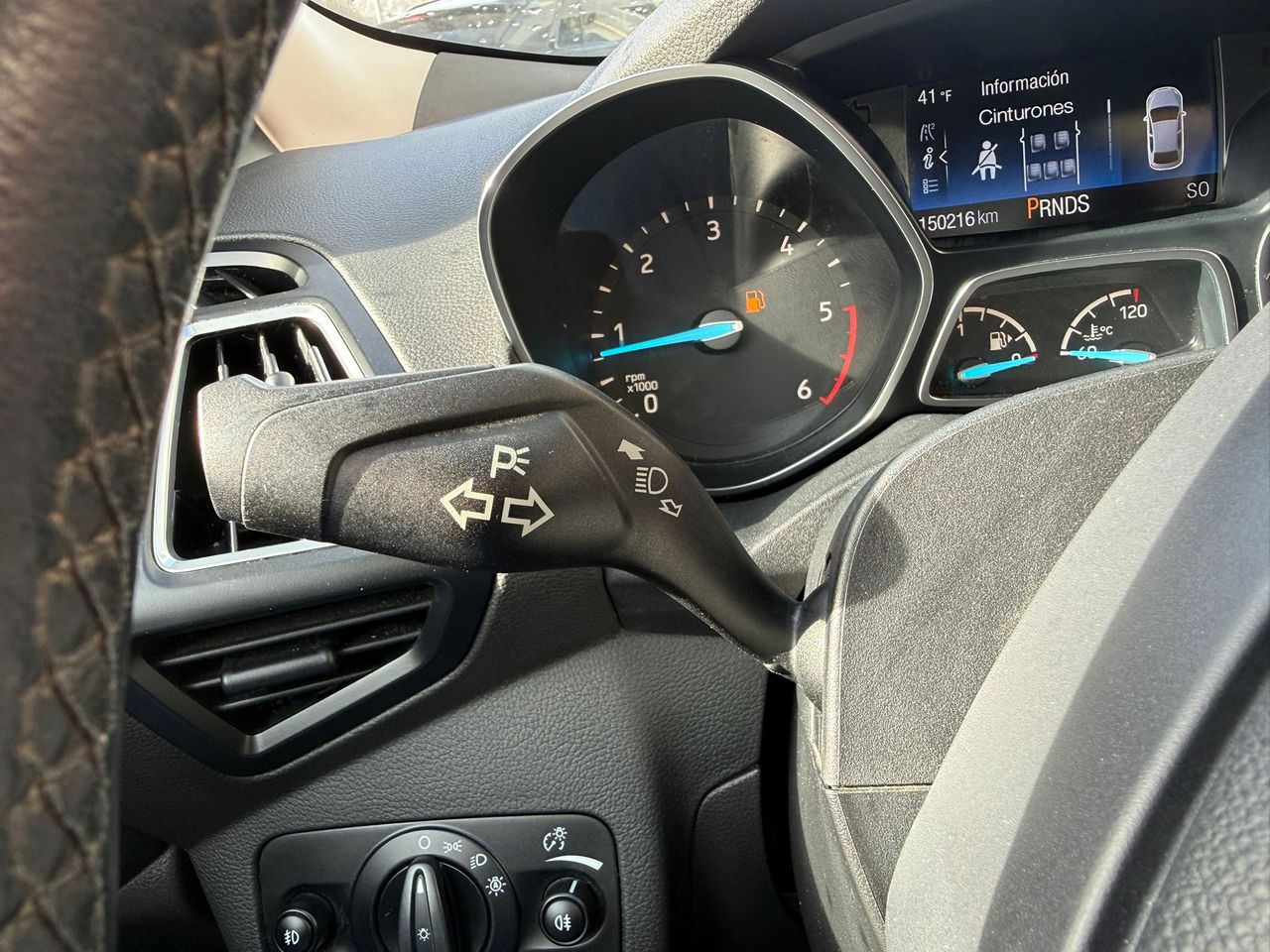 Ford Kuga Titanium 2.0 TDCi Auto-Start-Stop 110 kW (150 CV) 4x4 PowerShift - Foto 2