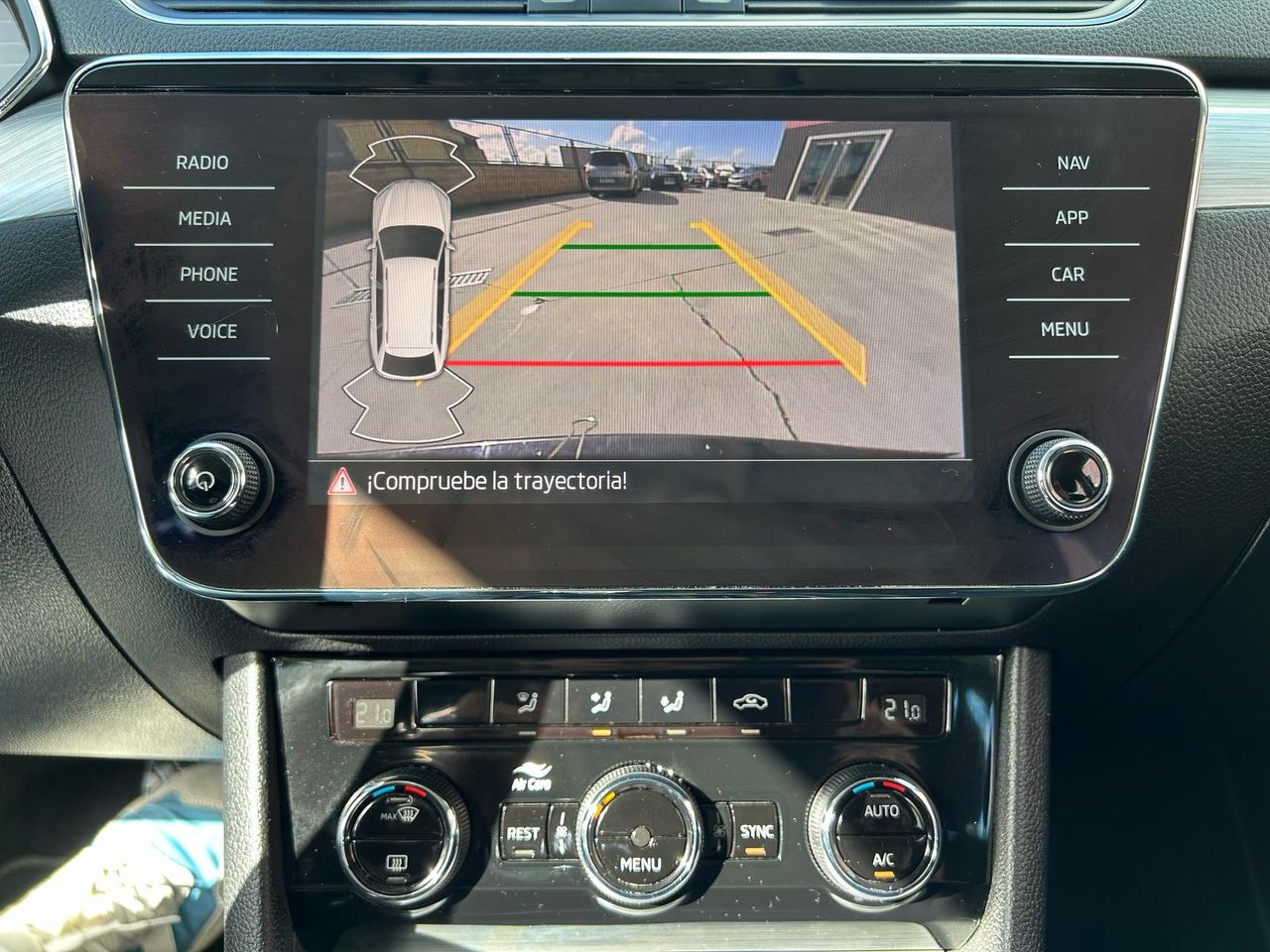 Skoda Superb Combi 2.0 TDI 90kW (122CV) DSG Ambition - Foto 2