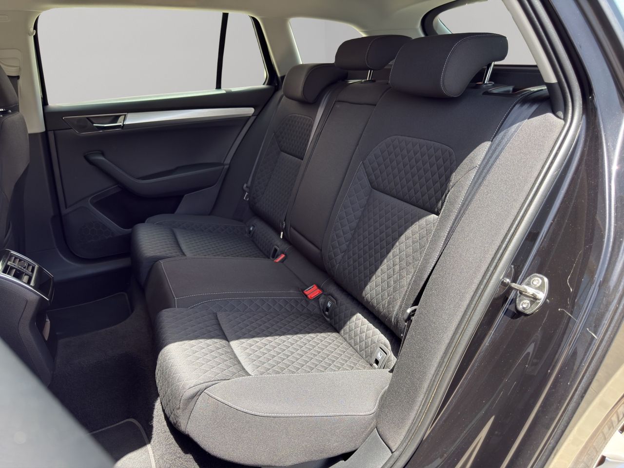 Skoda Superb Combi 2.0 TDI 90kW (122CV) DSG Ambition - Foto 2