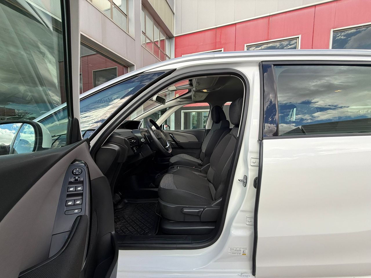 Citroën C4 Spacetourer PureTech 96KW (130CV) S&S EAT8 Feel - Foto 2