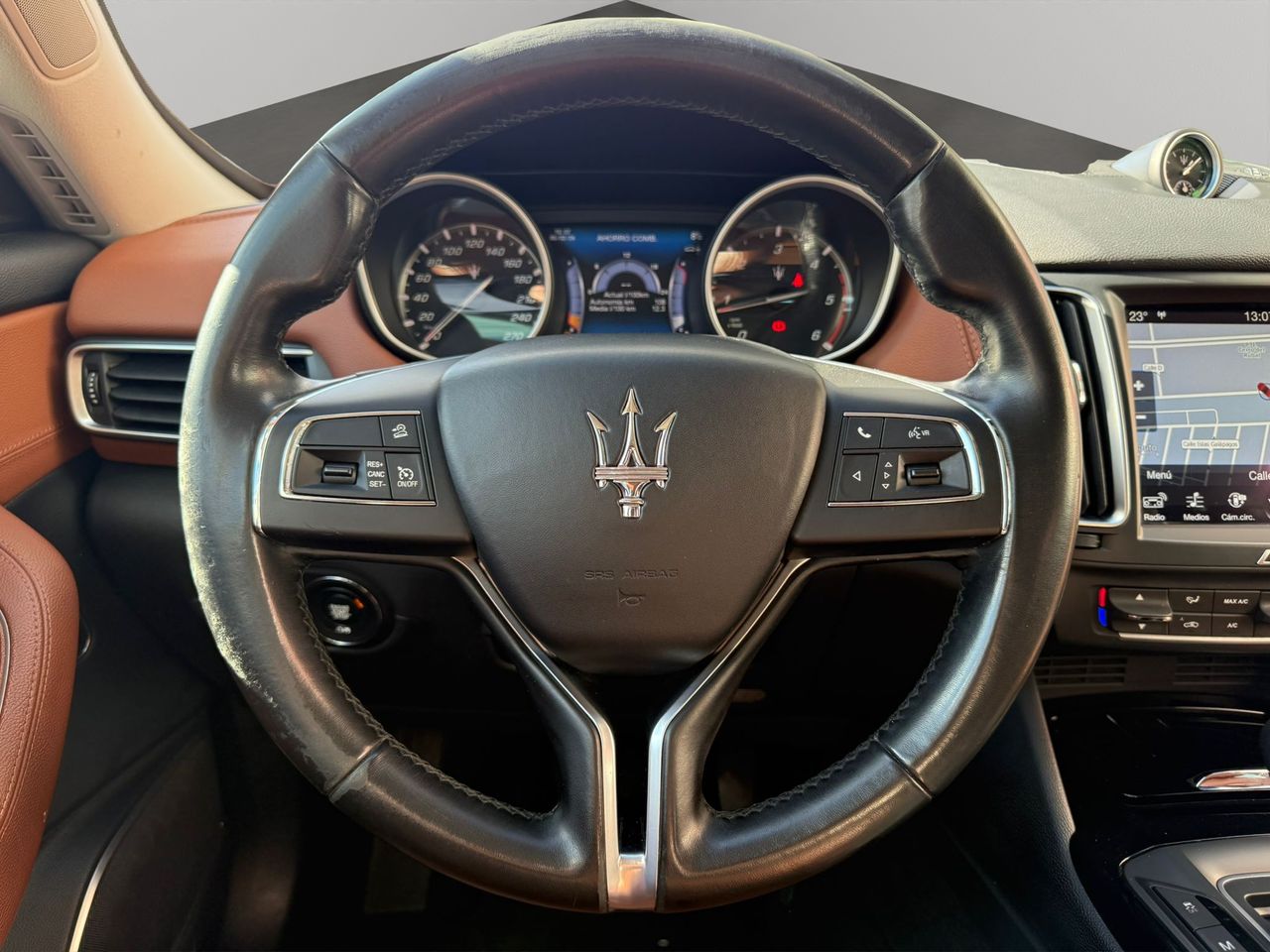 Maserati Levante V6 275 HP D AWD GranLusso - Foto 2