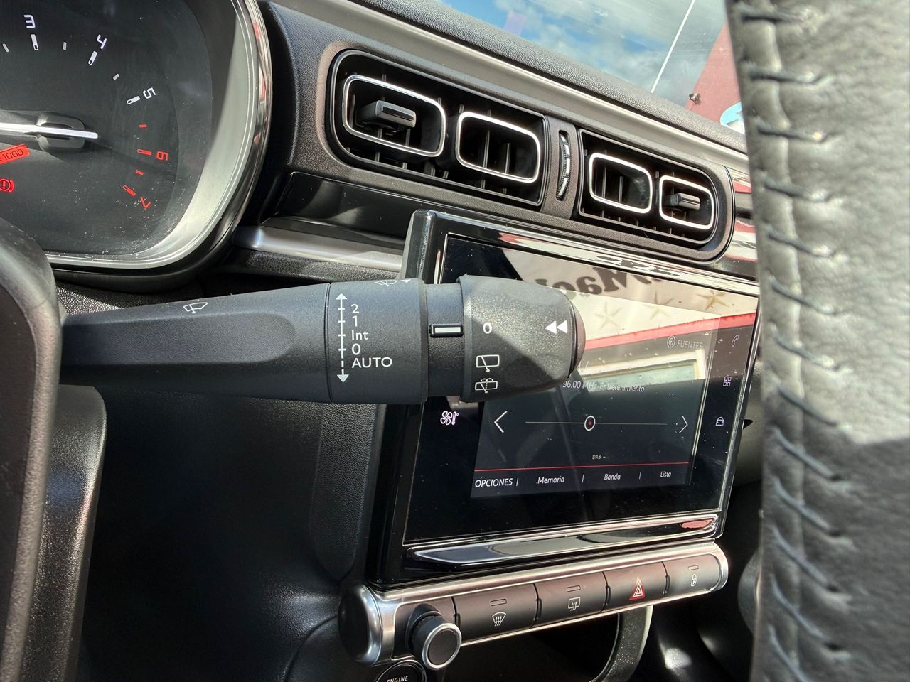 Citroën C3 PureTech 60KW (83CV) Shine - Foto 2