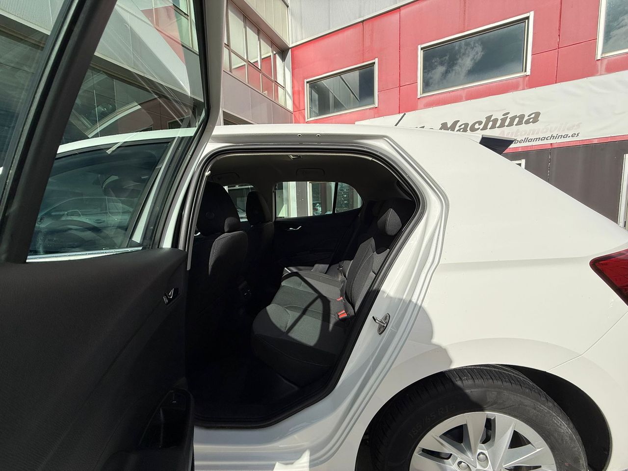 Skoda Fabia 1.0 TSI 70KW (95CV) Ambition - Foto 2