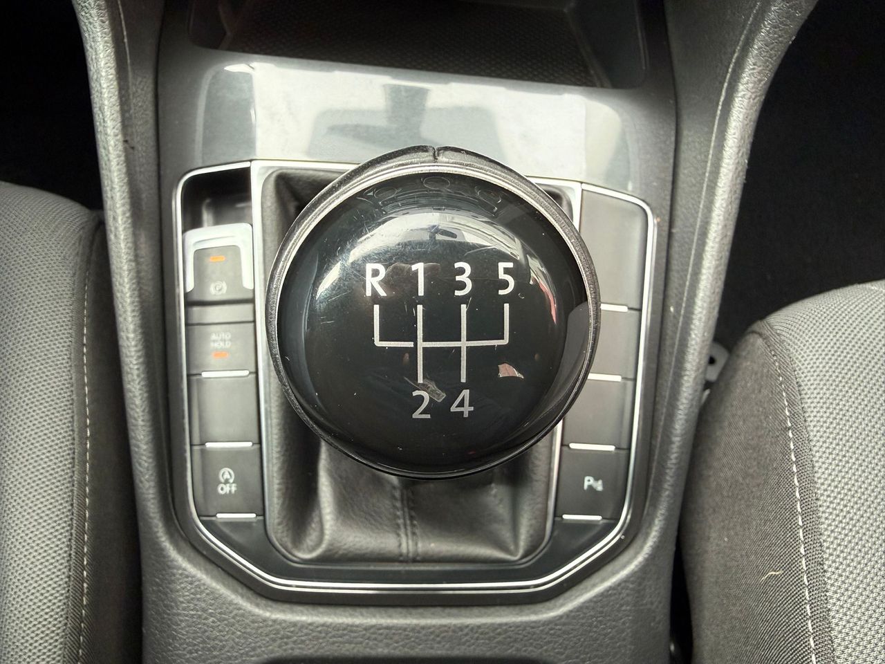 Volkswagen Golf Advance 1.6 TDI 85kW (115CV) SPORTSVAN - Foto 2