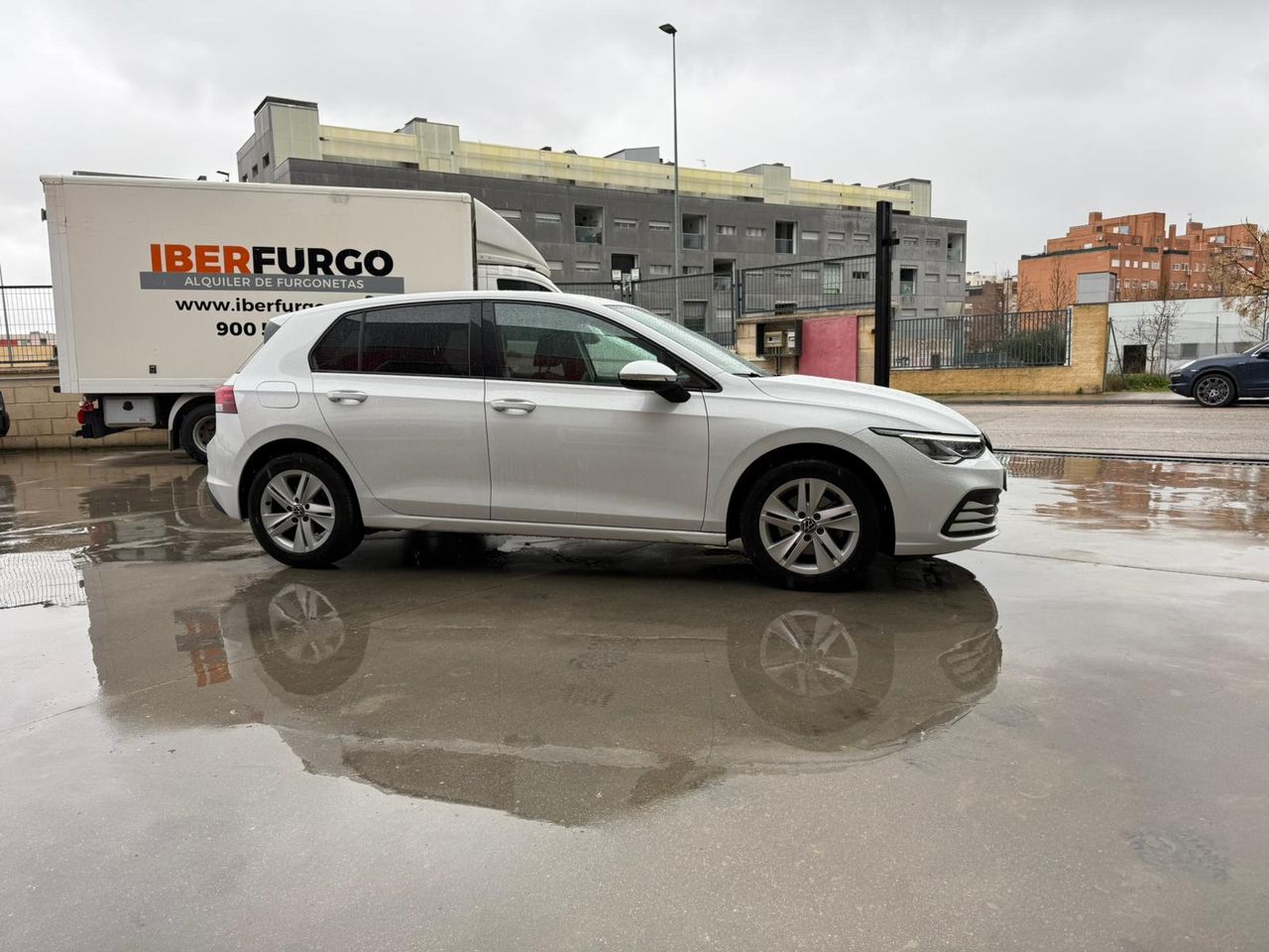 Volkswagen Golf Life 2.0 TDI 85kW (115CV) - Foto 2