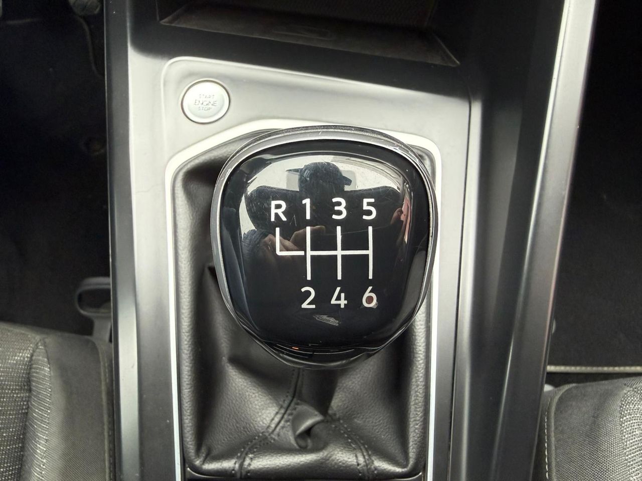 Volkswagen Golf Life 2.0 TDI 85kW (115CV) - Foto 2