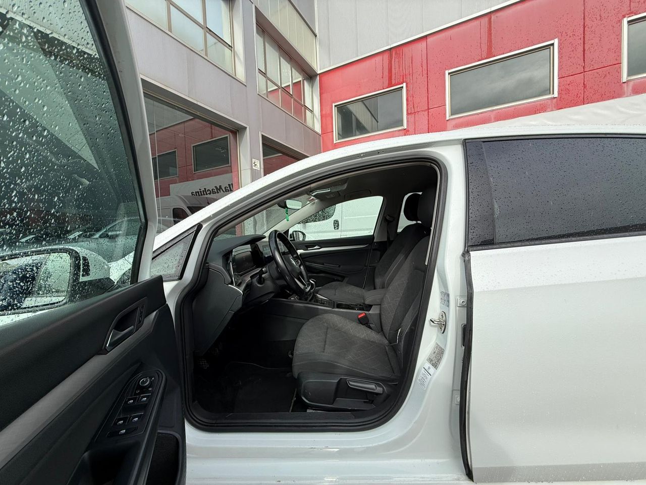 Volkswagen Golf Life 2.0 TDI 85kW (115CV) - Foto 2