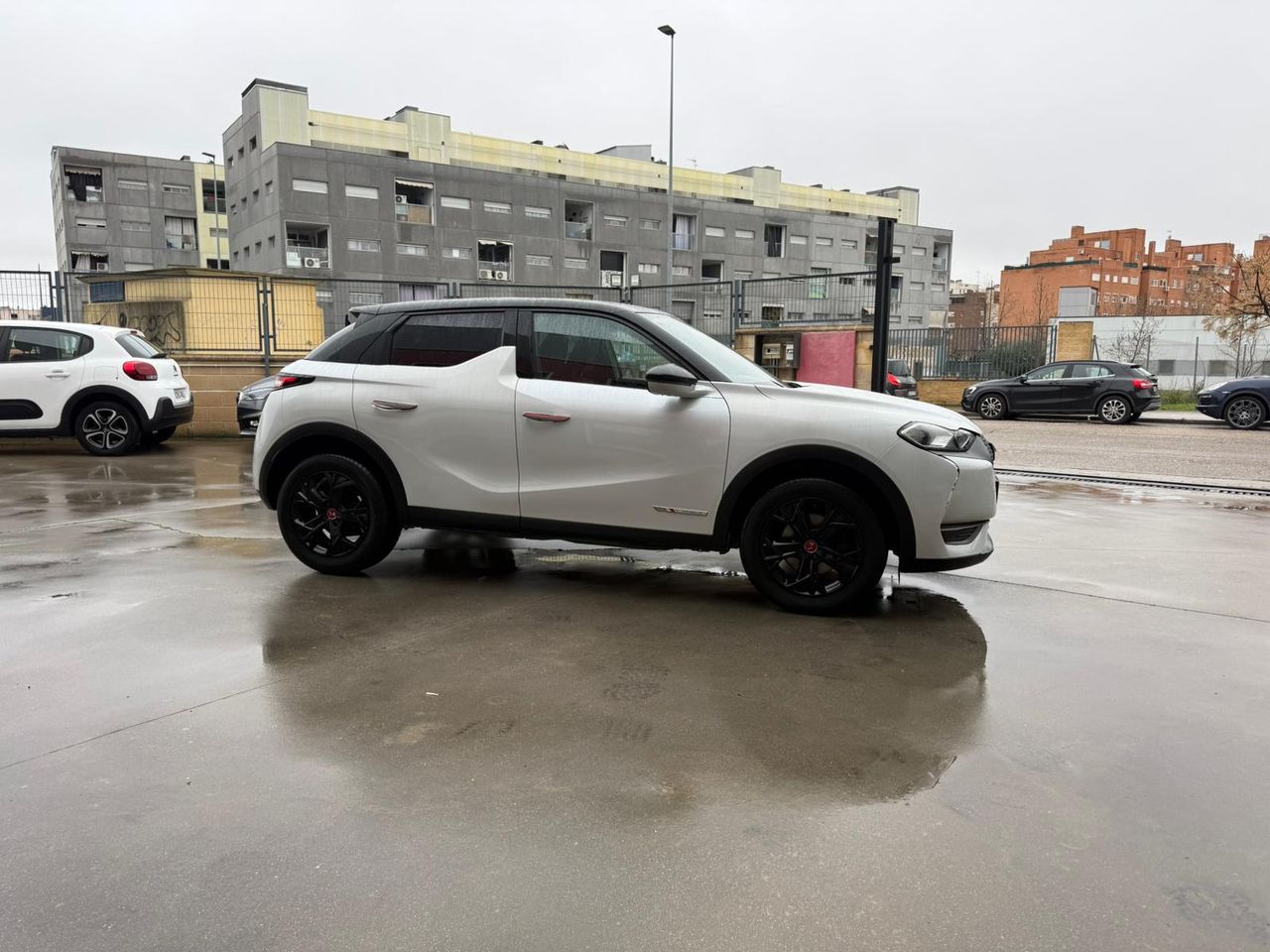 DS DS 3 Crossback BlueHDi 96 kW Auto SO CHIC - Foto 2