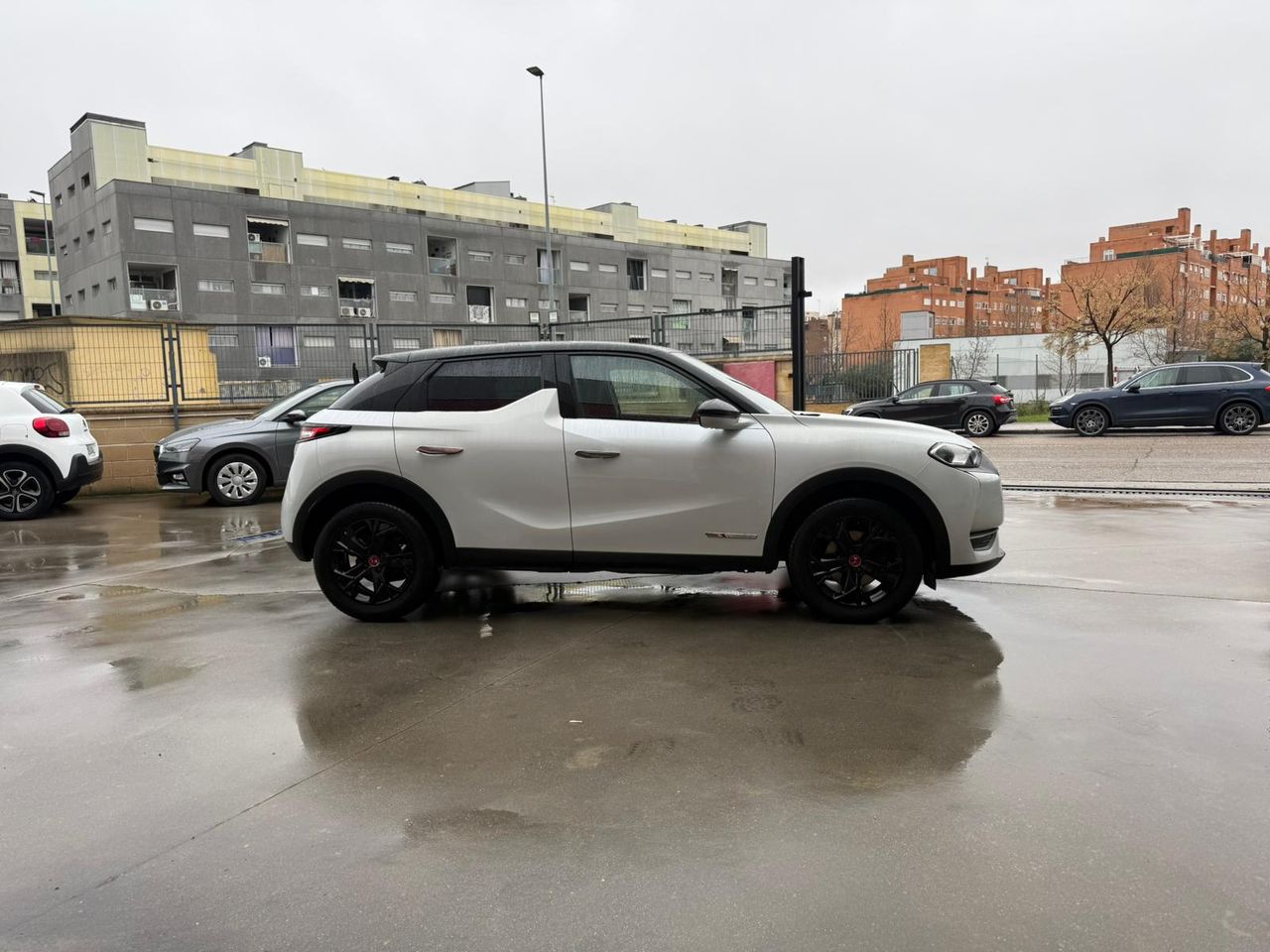 DS DS 3 Crossback BlueHDi 96 kW Auto SO CHIC - Foto 2