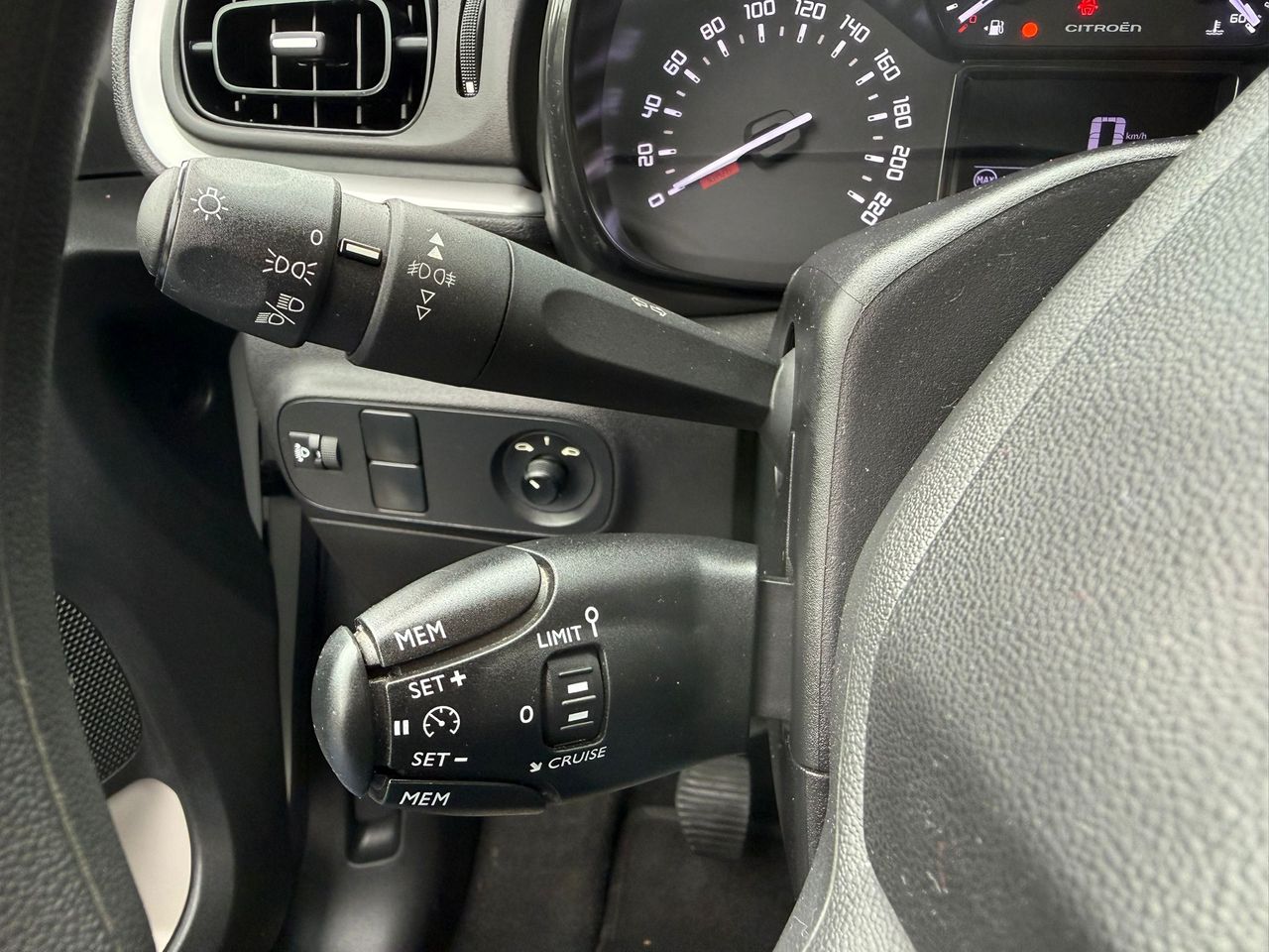 Citroën C3 PureTech 60KW (83CV) Feel - Foto 2