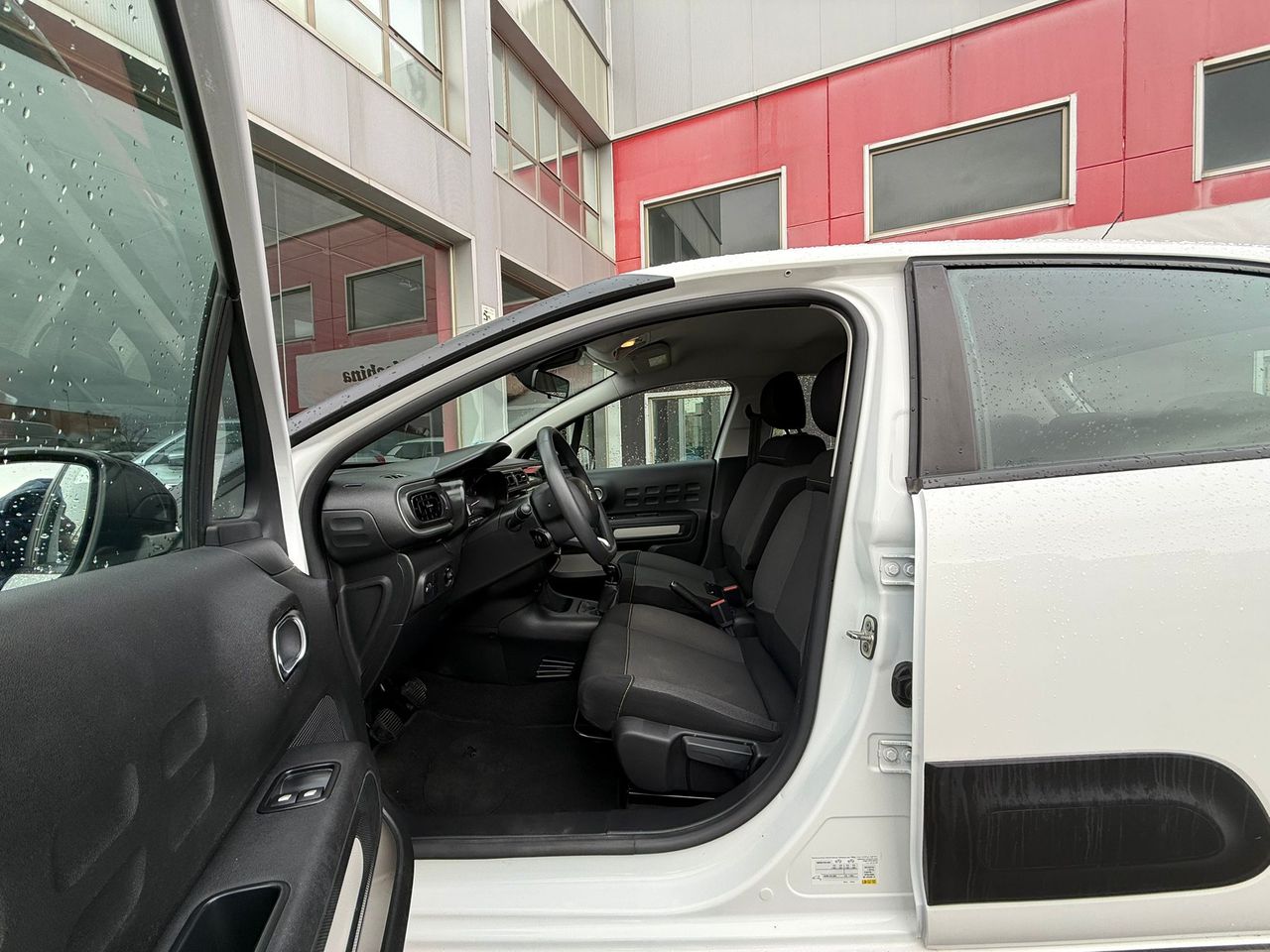 Citroën C3 PureTech 60KW (83CV) Feel - Foto 2