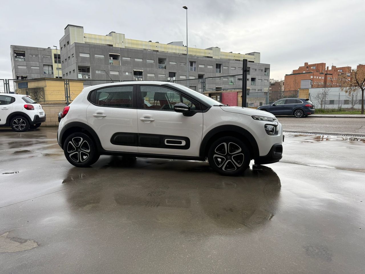 Citroën C3 PureTech 60KW (83CV) Feel - Foto 2