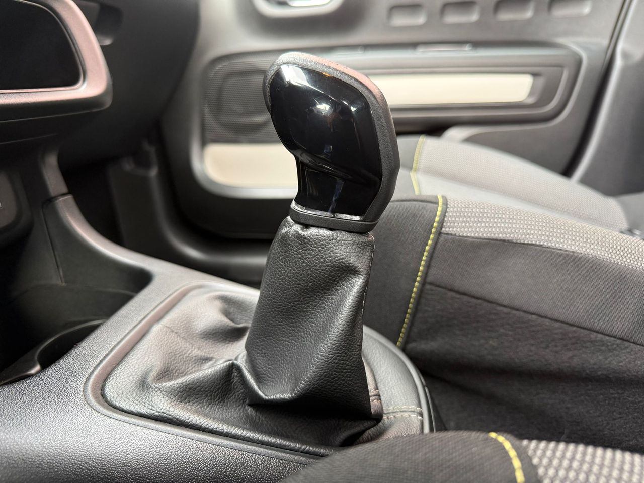 Citroën C3 PureTech 60KW (83CV) Feel - Foto 2