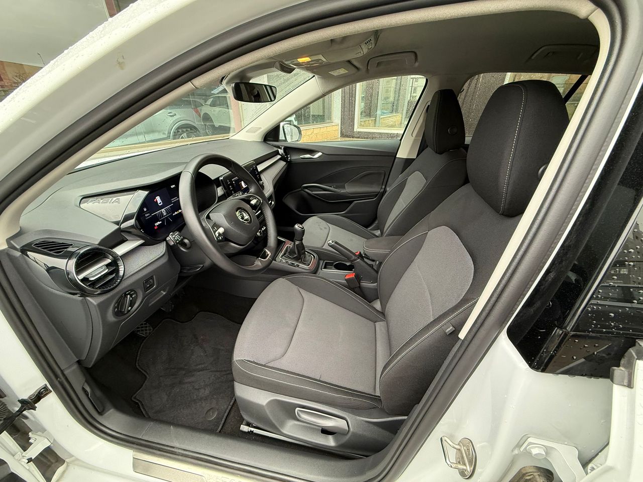 Skoda Fabia 1.0 TSI 85KW (115CV) DSG Selection - Foto 2