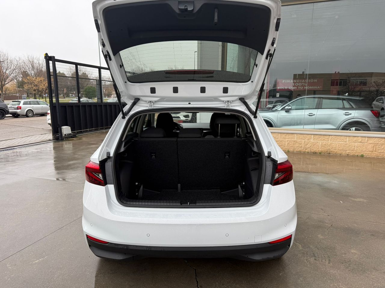 Skoda Fabia 1.0 TSI 85KW (115CV) DSG Selection - Foto 2