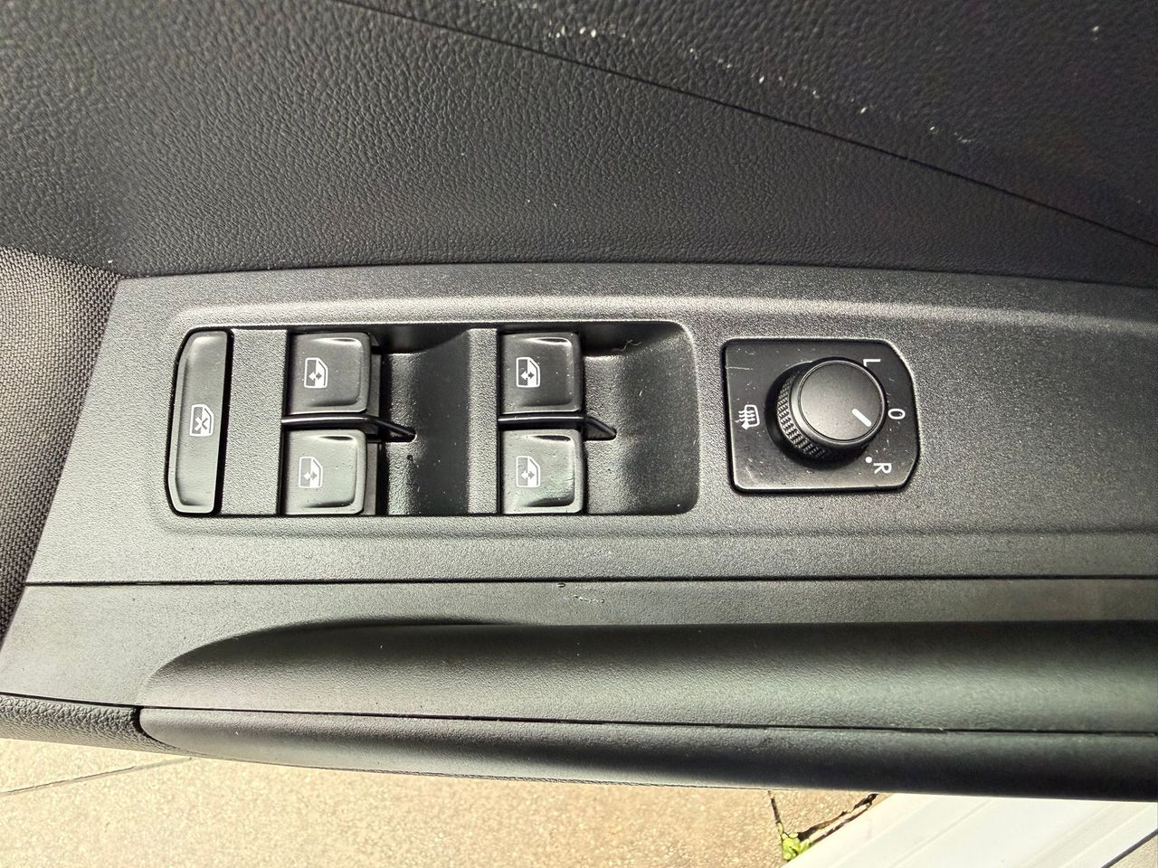 Skoda Fabia 1.0 TSI 85KW (115CV) DSG Selection - Foto 2