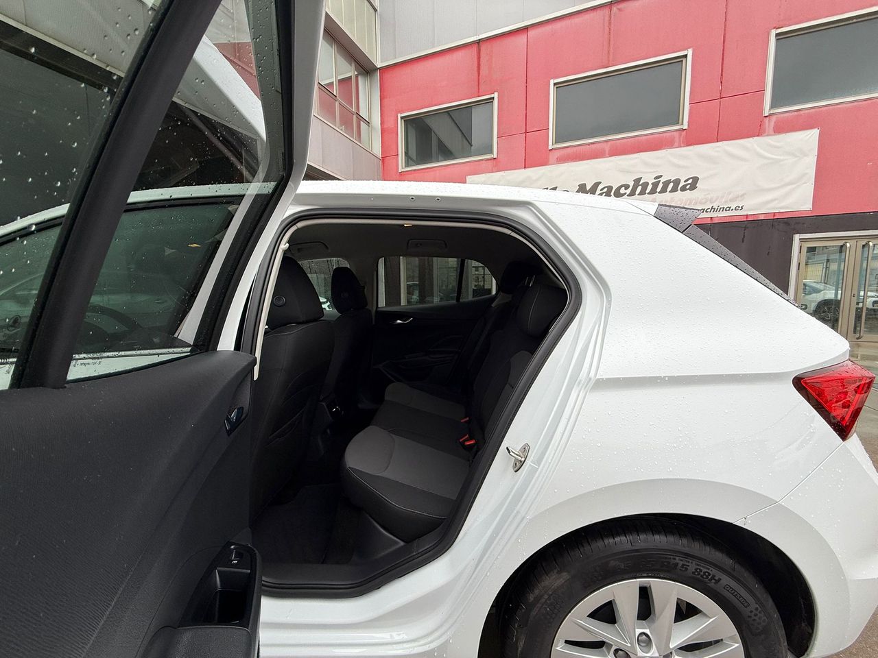 Skoda Fabia 1.0 TSI 85KW (115CV) DSG Selection - Foto 2