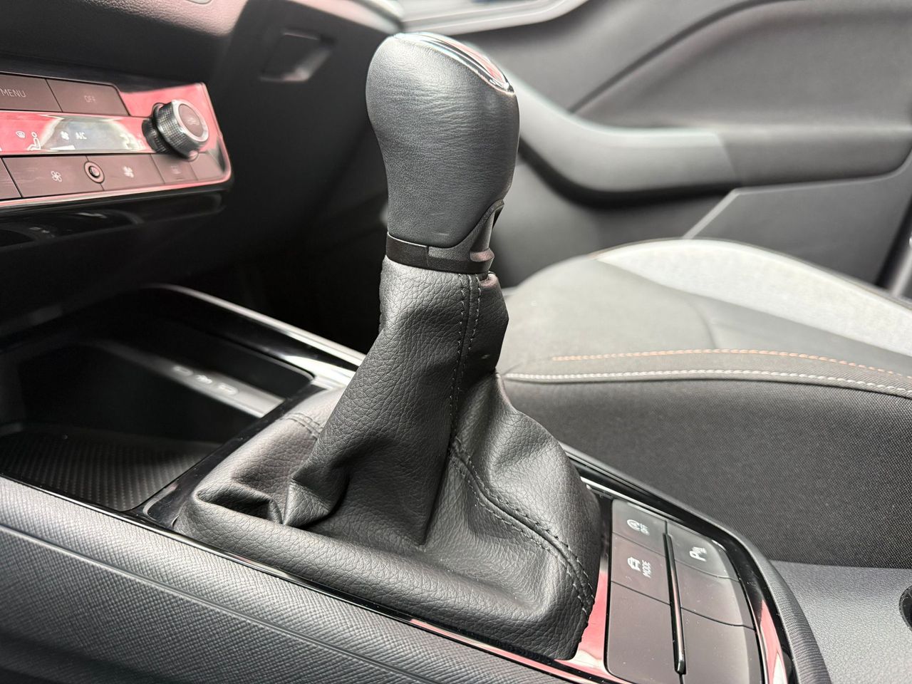 Skoda Kamiq 1.0 TSI 85kW (115CV) SELECTION - Foto 2