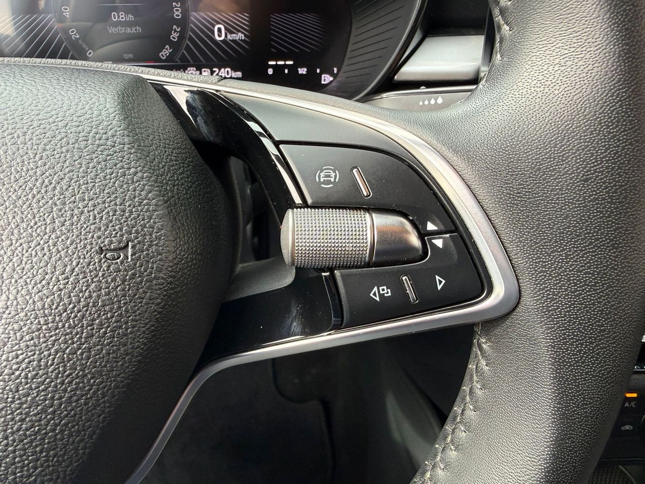 Skoda Fabia 1.0 MPI 59KW (80CV) Selection - Foto 2