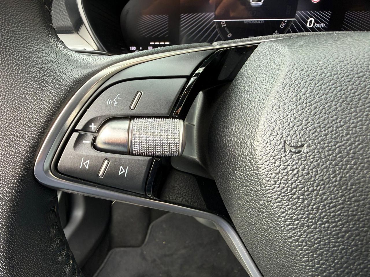 Skoda Fabia 1.0 MPI 59KW (80CV) Essence - Foto 2