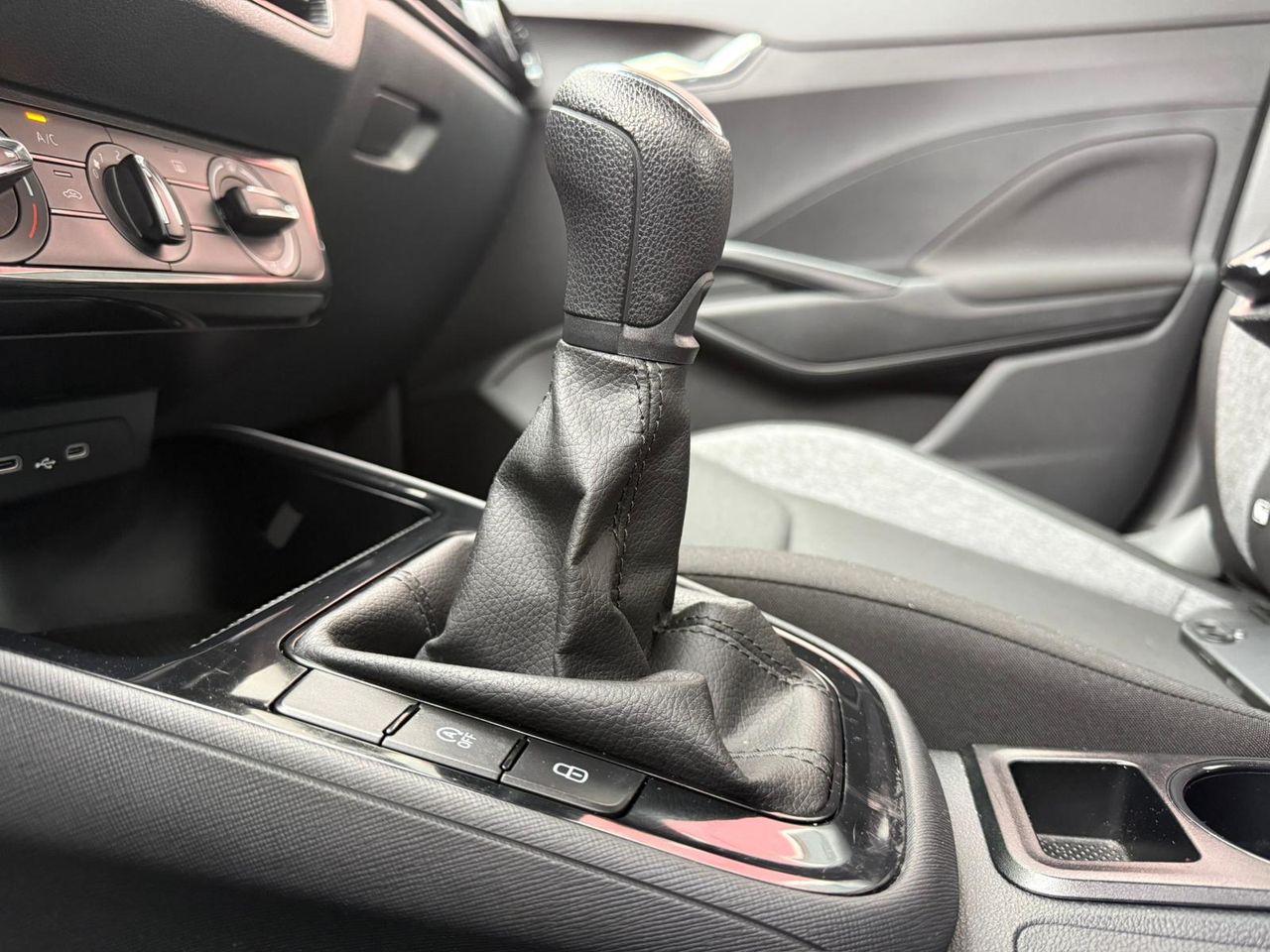 Skoda Fabia 1.0 MPI 59KW (80CV) Essence - Foto 2