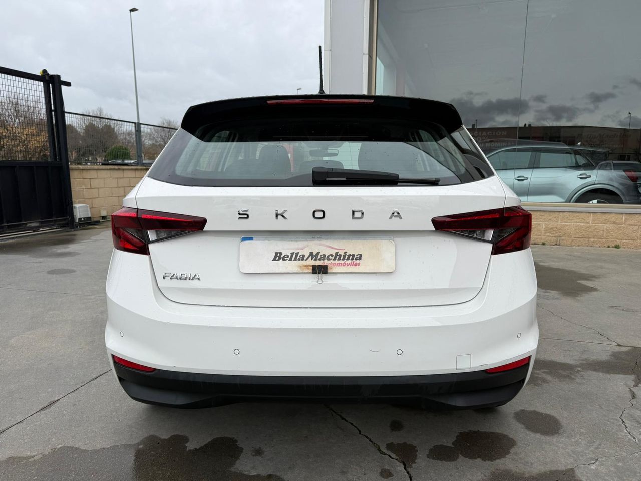 Skoda Fabia 1.0 MPI 59KW (80CV) Essence - Foto 2