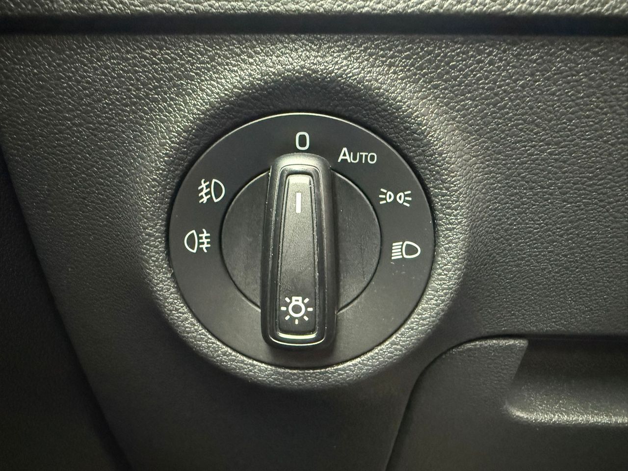 Skoda Karoq 1.0 TSI 85kW (115CV) Ambition - Foto 2