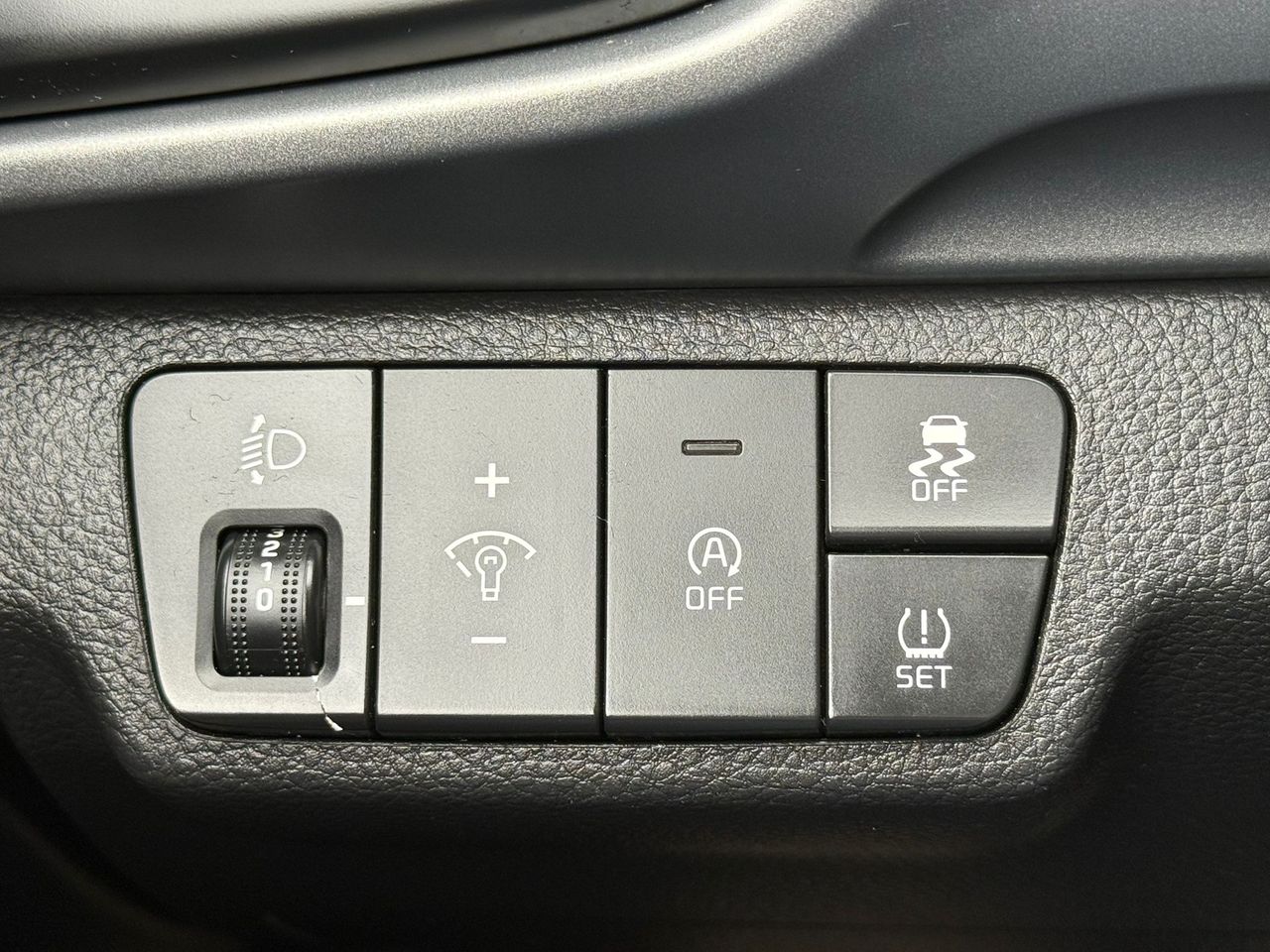 Kia Stonic 1.2 DPi 62kW (84CV) Drive Plus - Foto 2