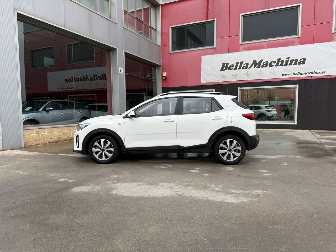 Kia Stonic 1.2 DPi 62kW (84CV) Drive Plus - Foto 2