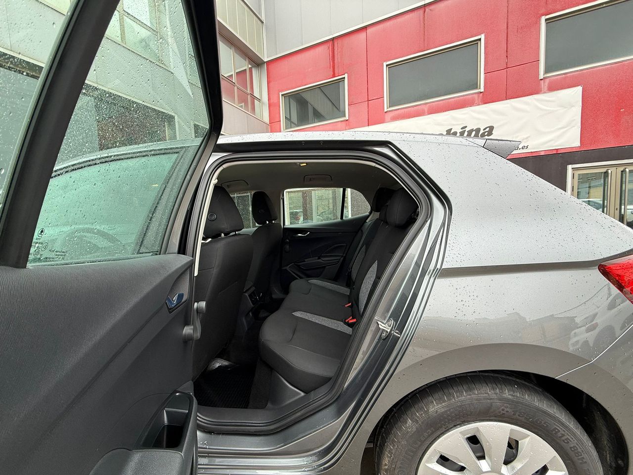 Skoda Fabia 1.0 MPI 59KW (80CV) Selection - Foto 2