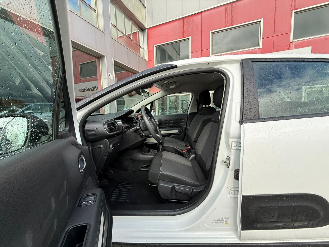 Citroën C3 PureTech 60KW (83CV) Feel - Foto 2