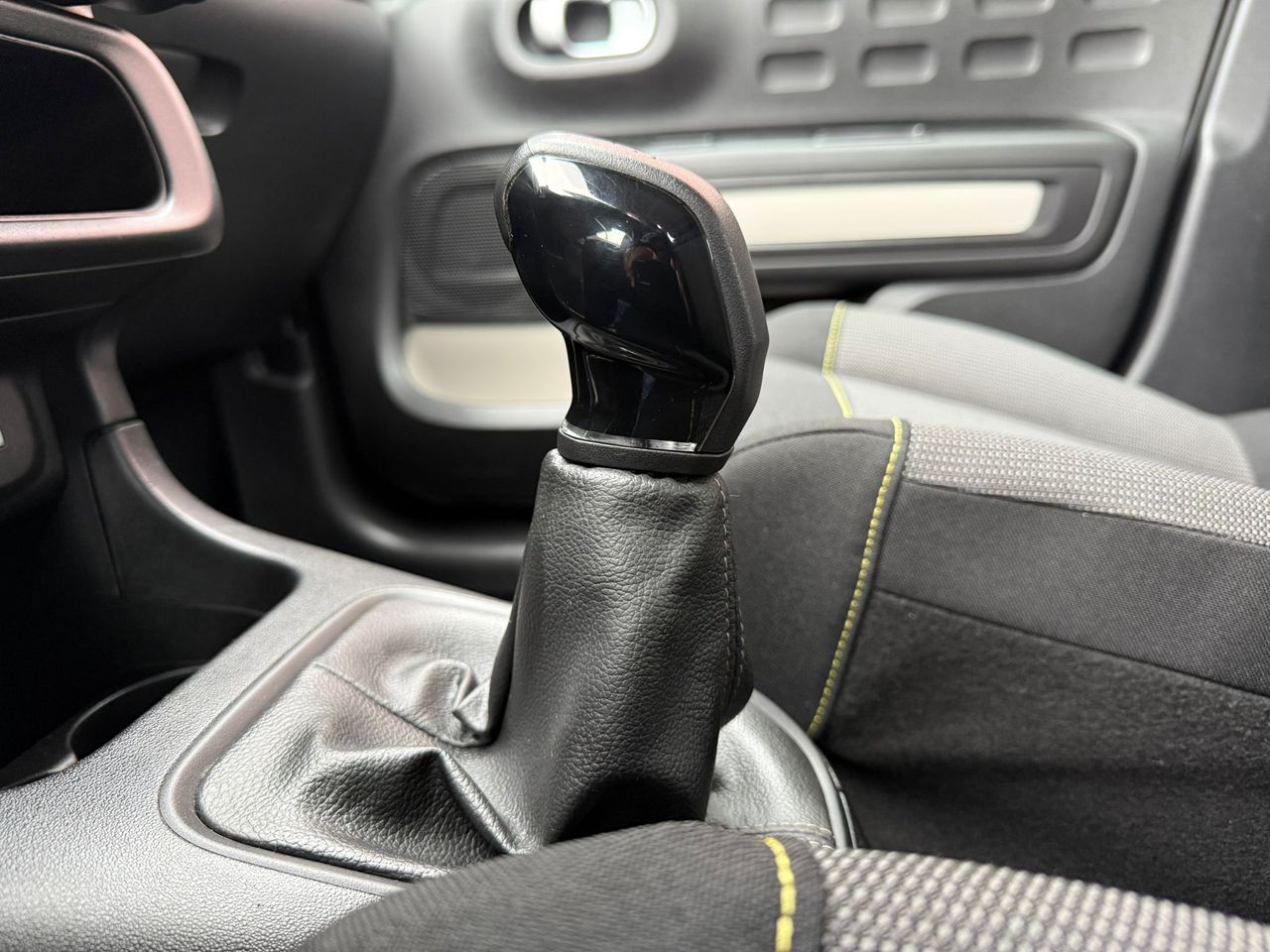 Citroën C3 PureTech 60KW (83CV) Feel - Foto 2